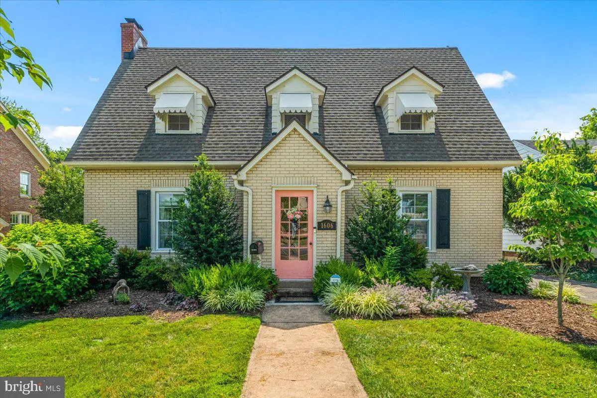 1606 N Market St, Frederick, MD 21701 - #1