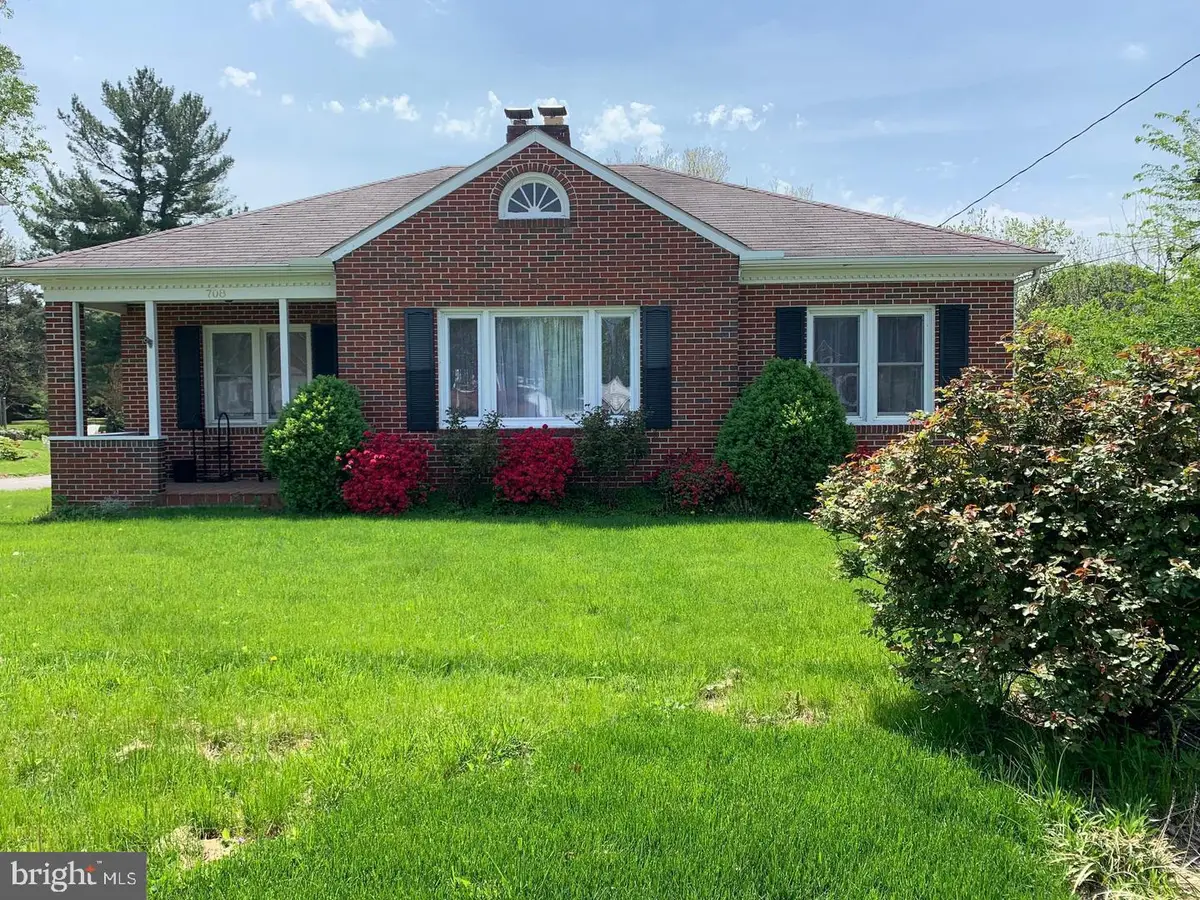708 E Main St, Middletown, MD 21769 - #1
