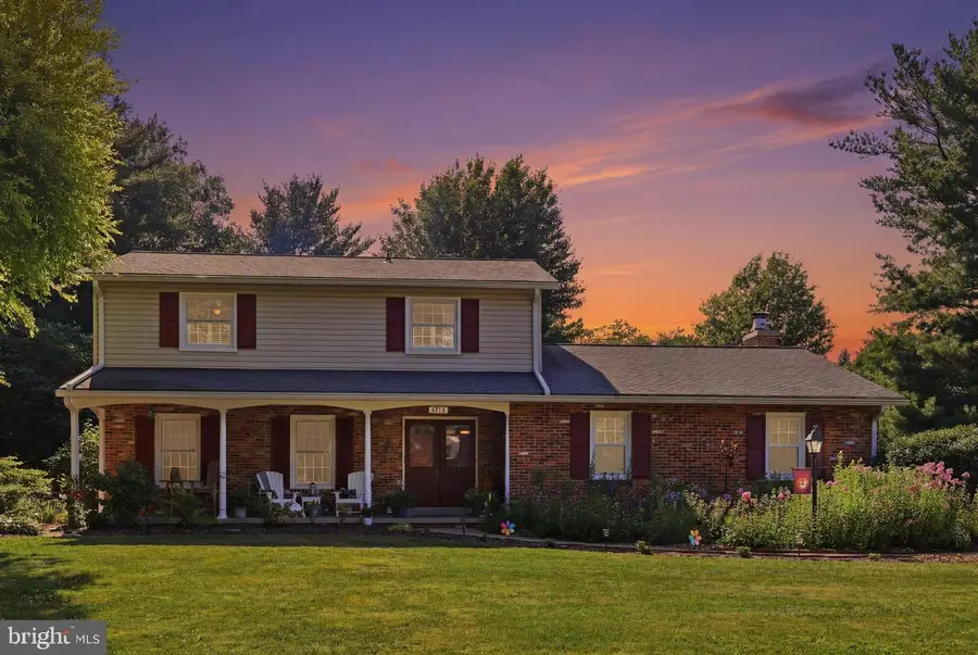 7918 Runnymeade Dr, Frederick, MD 21702 - #2