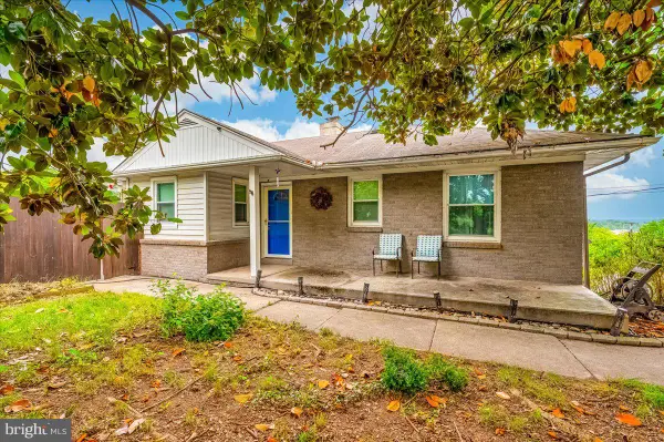 5968 Grove Hill Rd, FREDERICK, MD 21703