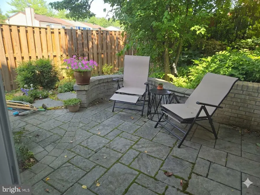 74 Oxford Ct, Walkersville, MD 21793 - #3
