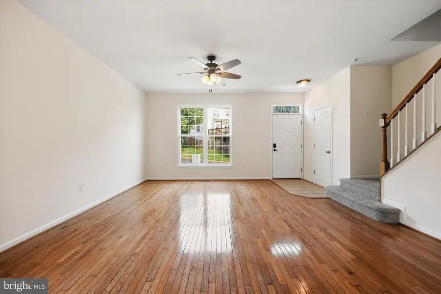 525 Ellison Ct, Frederick, MD 21703 - #3
