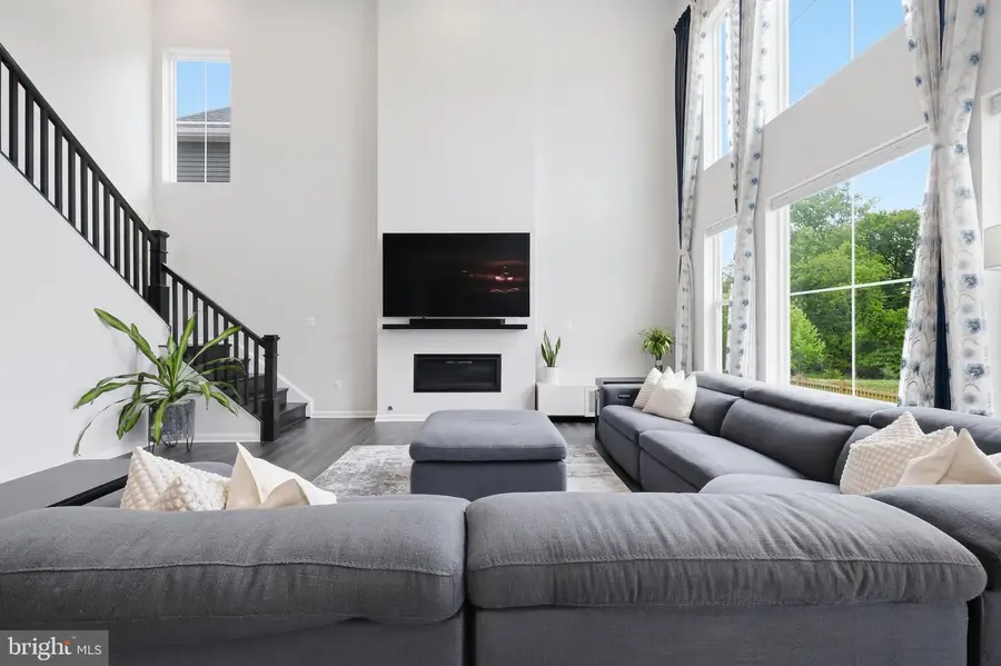 5707 Hawk Ridge Rd, Frederick, MD 21704 - #3