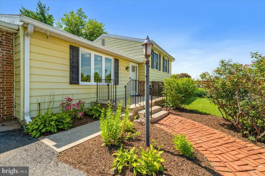 11 Chapel Place, Walkersville, MD 21793 - #2