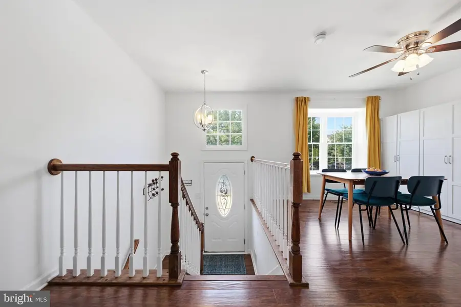 1554 Dockside Dr, Frederick, MD 21701 - #2