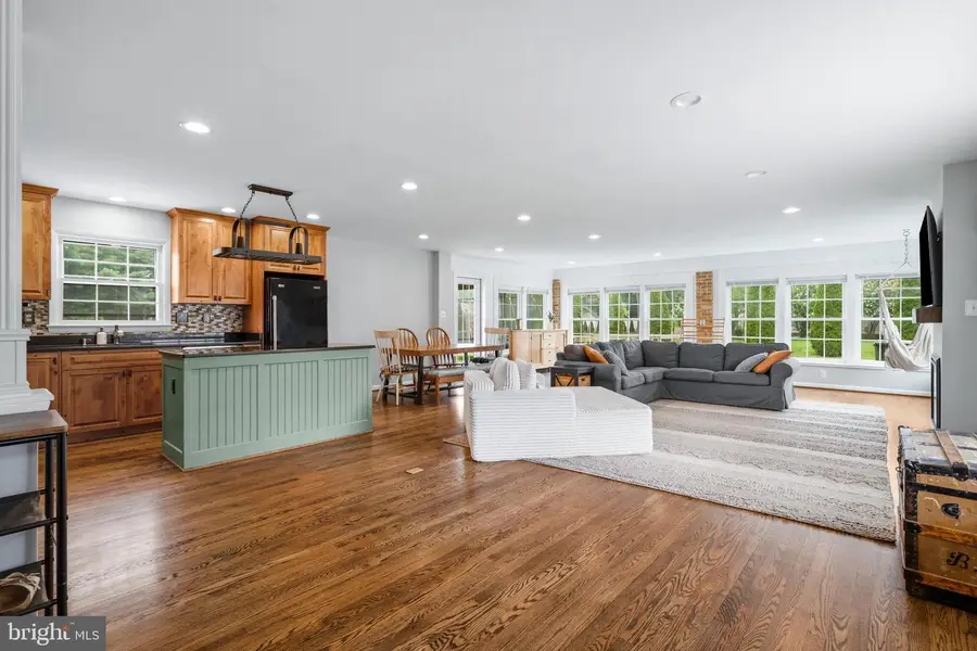 7902 Juniper Dr, Frederick, MD 21702 - #3