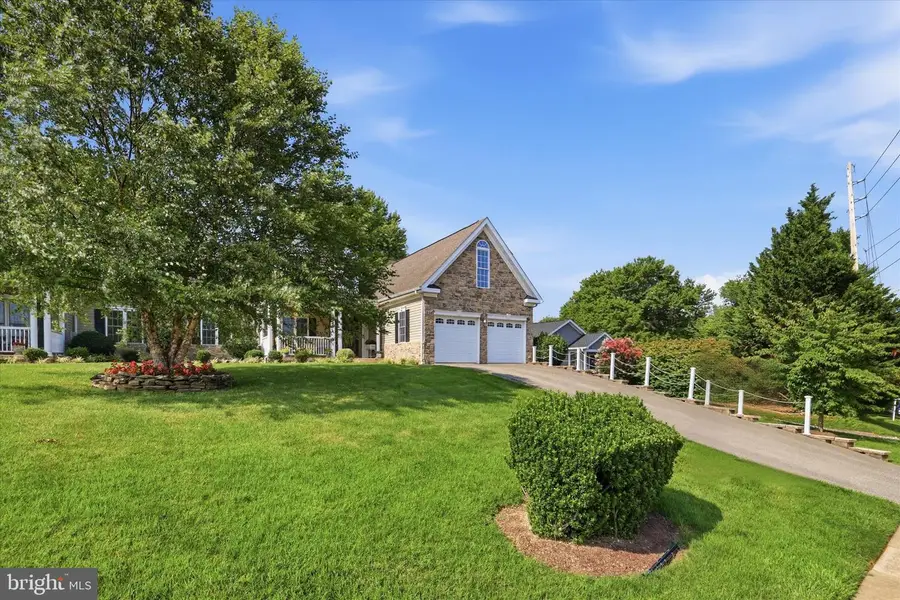 22 E Green St, Middletown, MD 21769 - #3