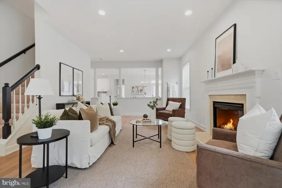 1813 N Greenleese Dr N, Frederick, MD 21701 - #3
