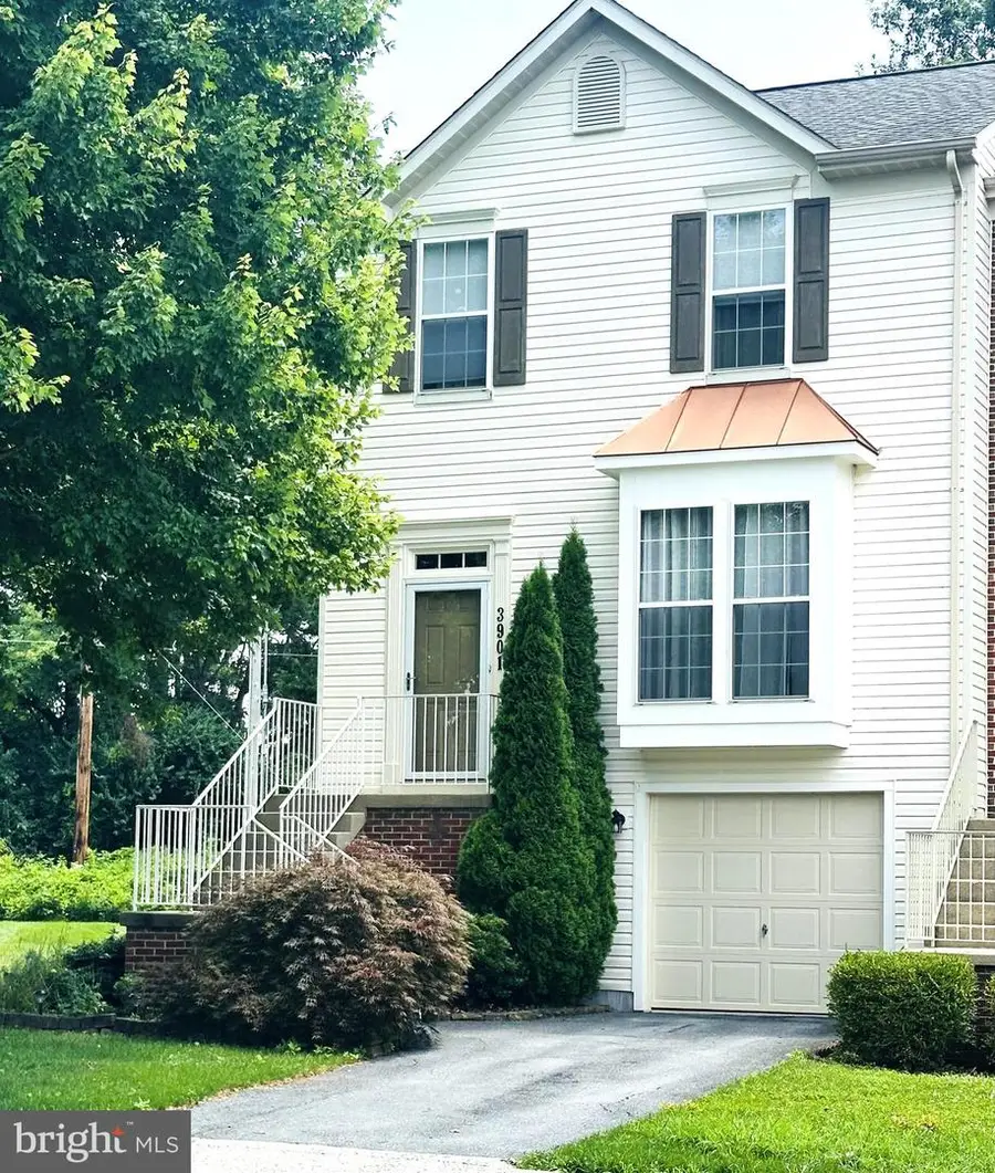 3901 Manheim Pl, Jefferson, MD 21755 - #2