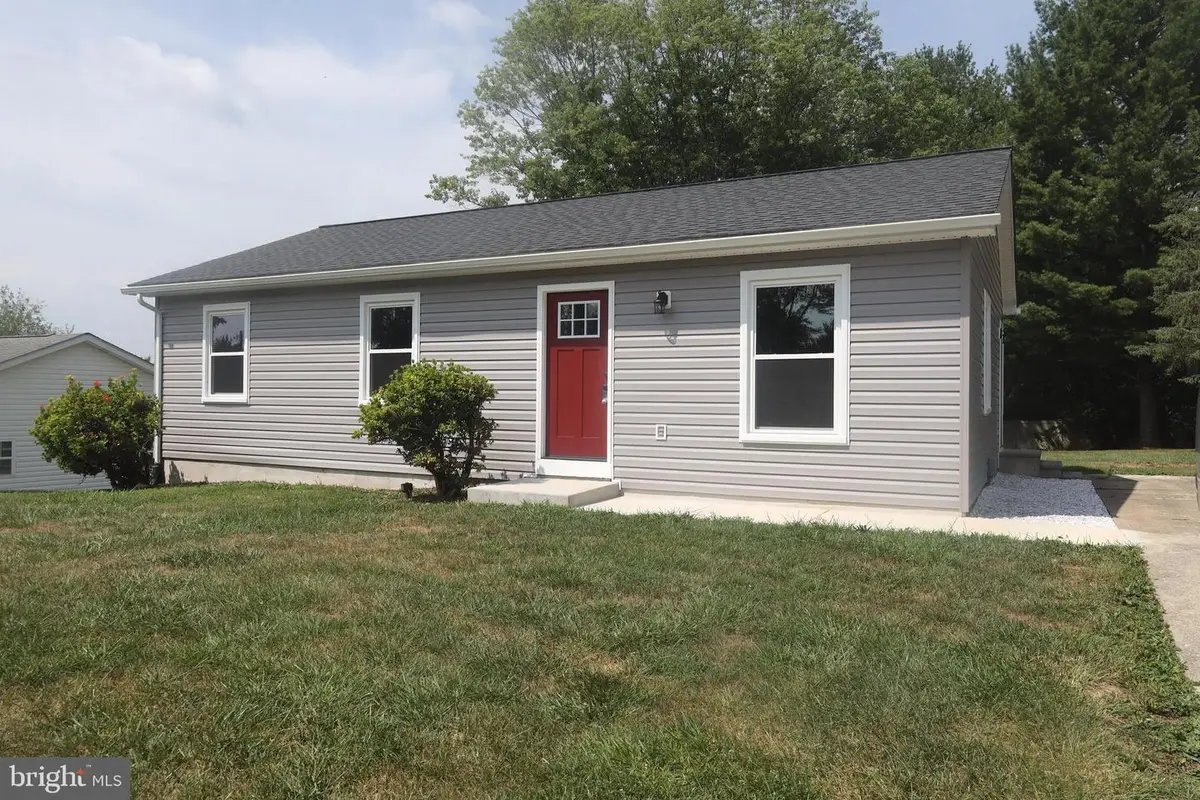 323 S Jefferson St S, Middletown, MD 21769 - #1