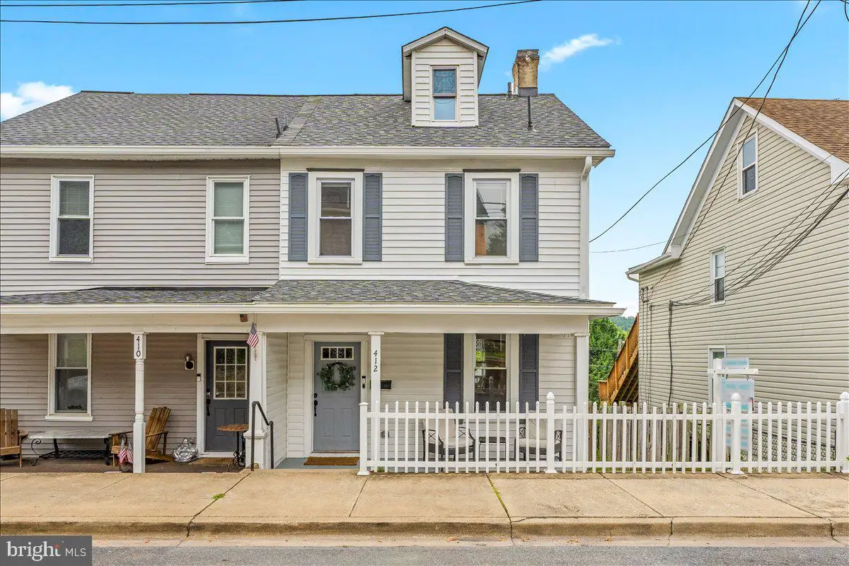 412 W Potomac St, Brunswick, MD 21716 - #1