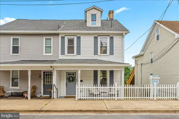 412 W Potomac St, BRUNSWICK, MD 21716