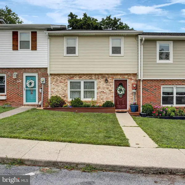 9 Welty Ave, EMMITSBURG, MD 21727