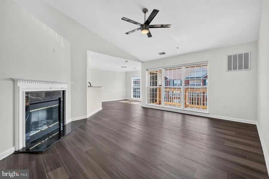 2501 Coleridge Dr #3d, Frederick, MD 21702 - #2