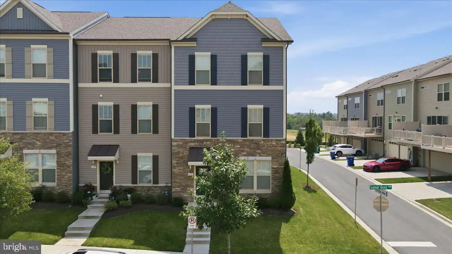 6105 Lemon Grass Ln, Frederick, MD 21703 - #2