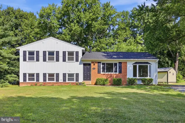 8215 Virginia Ln, FREDERICK, MD 21704