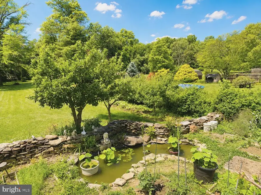 7824 Rocky Springs Rd, Frederick, MD 21702 - #2