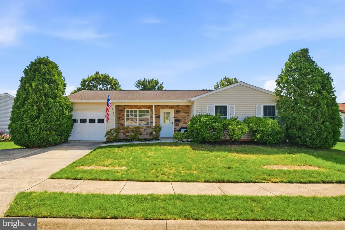 5661 Crabapple Dr, Frederick, MD 21703 - #1