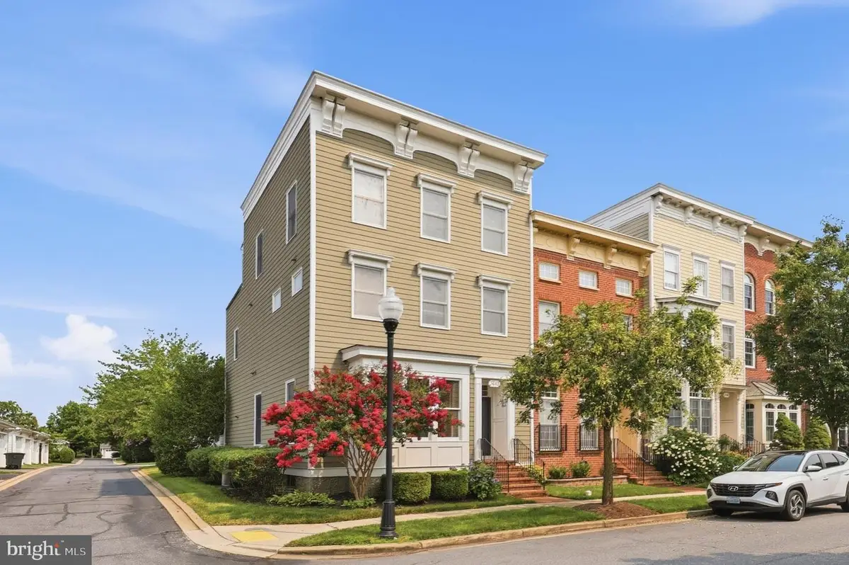 3648 Islington St, Frederick, MD 21704 - #1