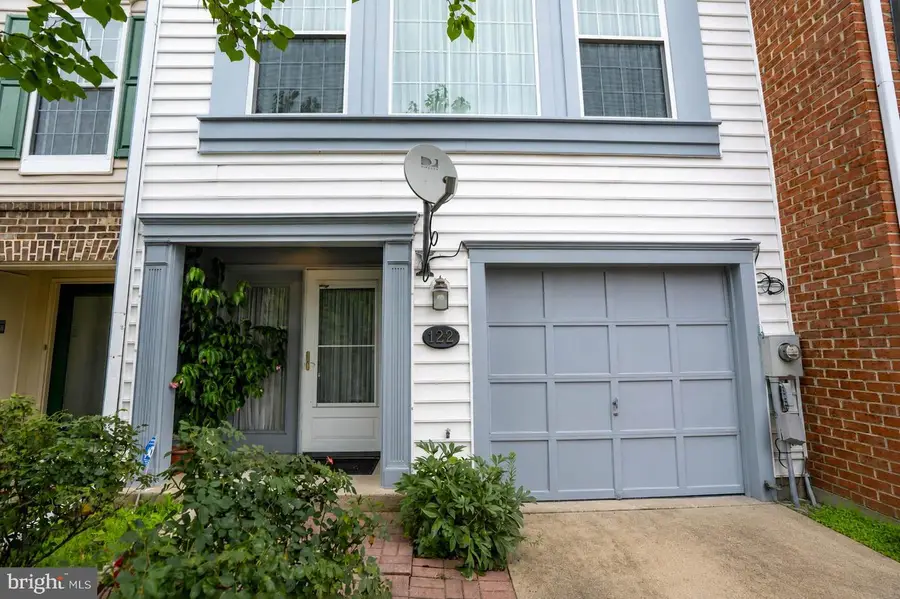 122 Long Acre Ct, Frederick, MD 21702 - #2