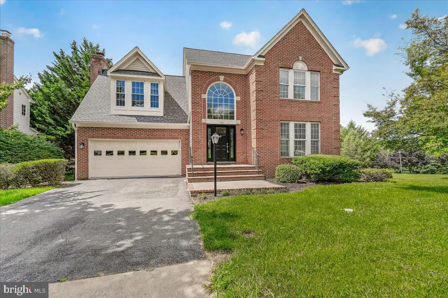 11201 Yardley Ct, Ijamsville, MD 21754 - #2
