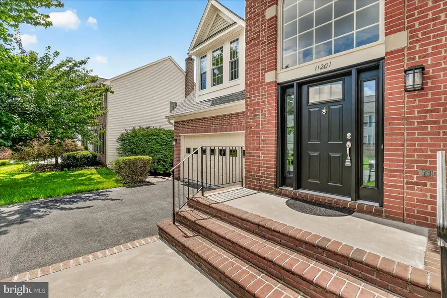 11201 Yardley Ct, Ijamsville, MD 21754 - #3