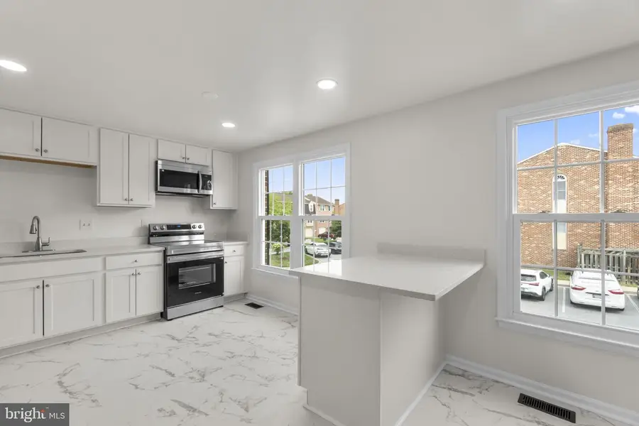 8039 Hollow Reed Ct, Frederick, MD 21701 - #3