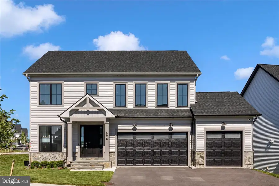 6020 Duvalls Forest Dr, Frederick, MD 21701 - #2