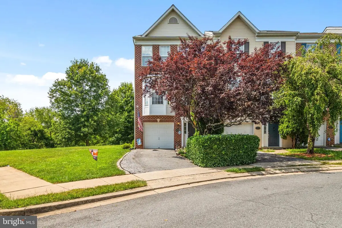 2620 Emerson Dr, Frederick, MD 21702 - #1