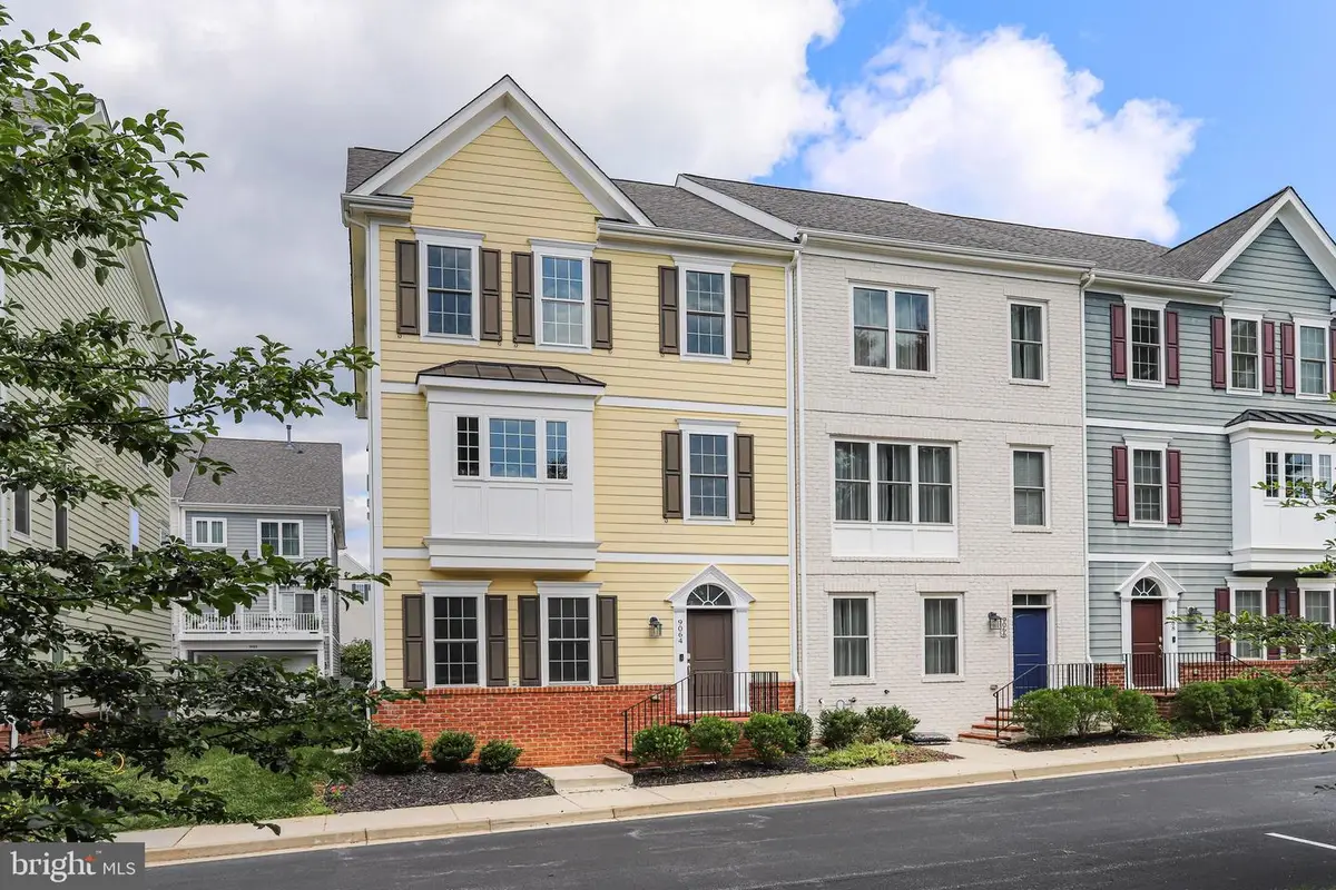 9064 Knott Ln, Frederick, MD 21704 - #1