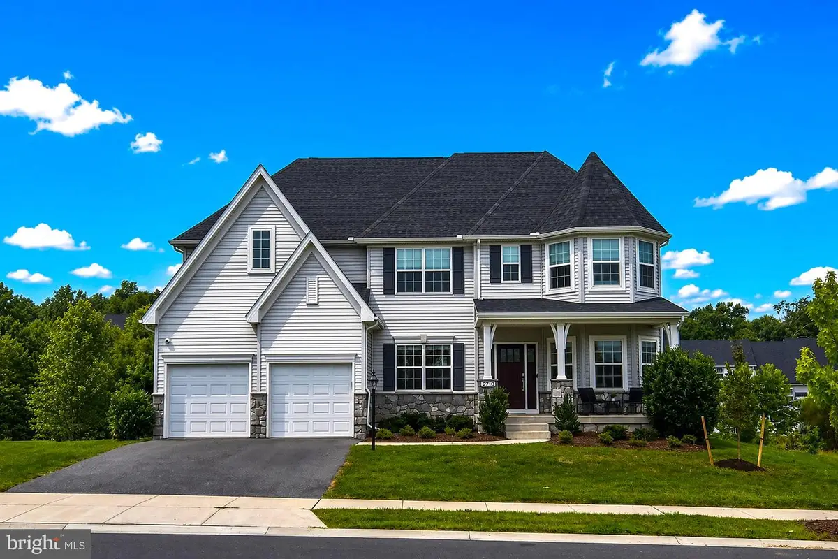 2710 Hillfield Dr, Frederick, MD 21702 - #1