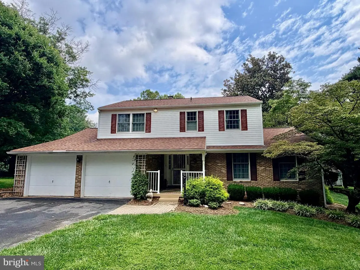 7405 Hillside Dr, Frederick, MD 21702 - #1