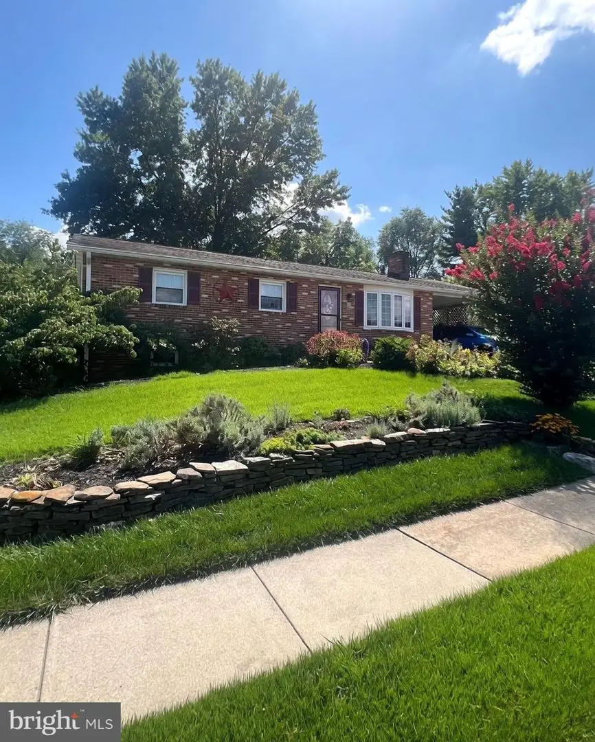 216 Glade Blvd, Walkersville, MD 21793 - #1