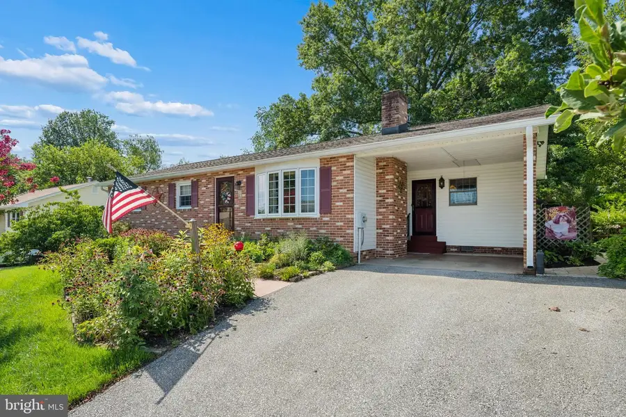 216 Glade Blvd, Walkersville, MD 21793 - #2