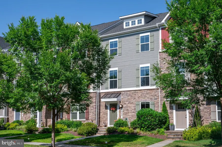 625 Potomac View Pkwy, Brunswick, MD 21716 - #2
