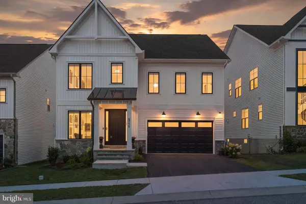 8776 Walnut Bottom Ln, FREDERICK, MD 21701