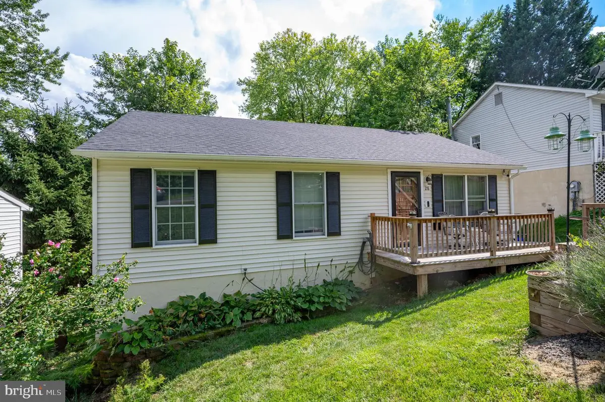 28 E E St, Brunswick, MD 21716 - #1