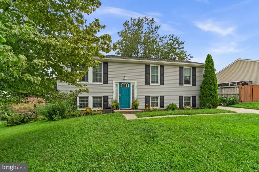 205 Sycamore Rd, Mount Airy, MD 21771 - #2