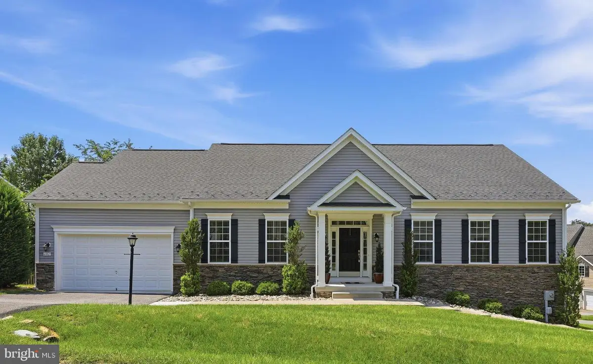 6882 Woodrise Rd, New Market, MD 21774 - #1