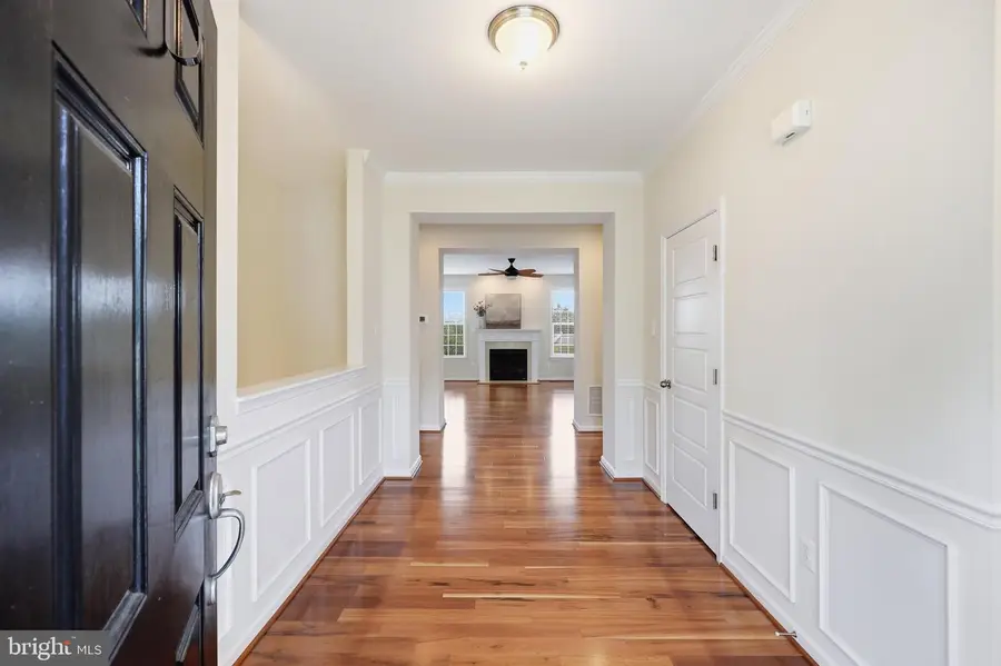 6882 Woodrise Rd, New Market, MD 21774 - #3