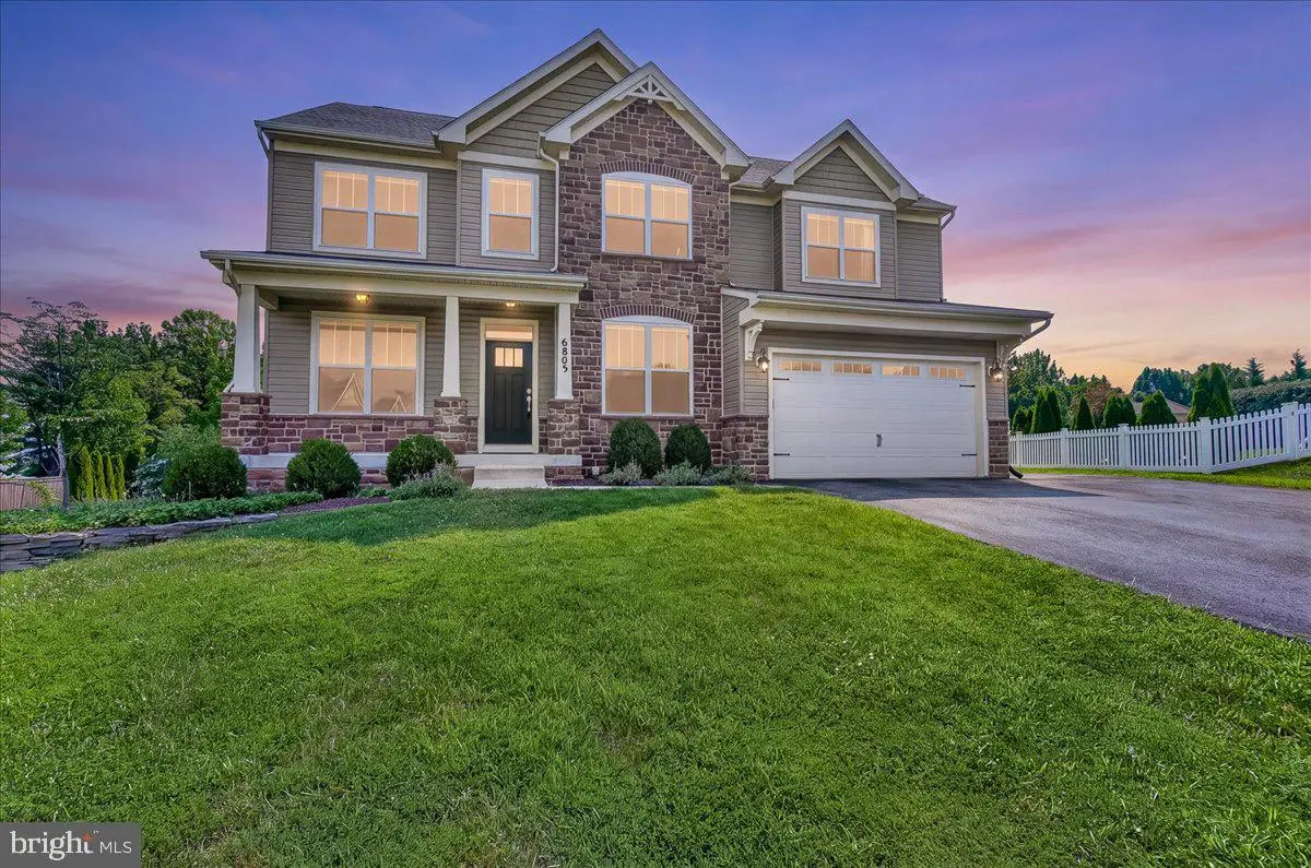 6805 Hawes Ct, Frederick, MD 21702 - #1