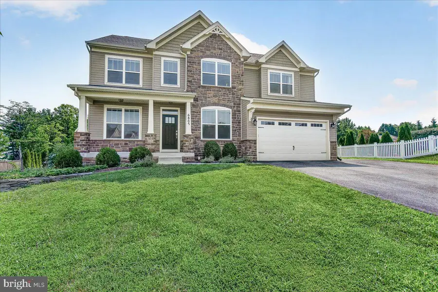 6805 Hawes Ct, Frederick, MD 21702 - #2