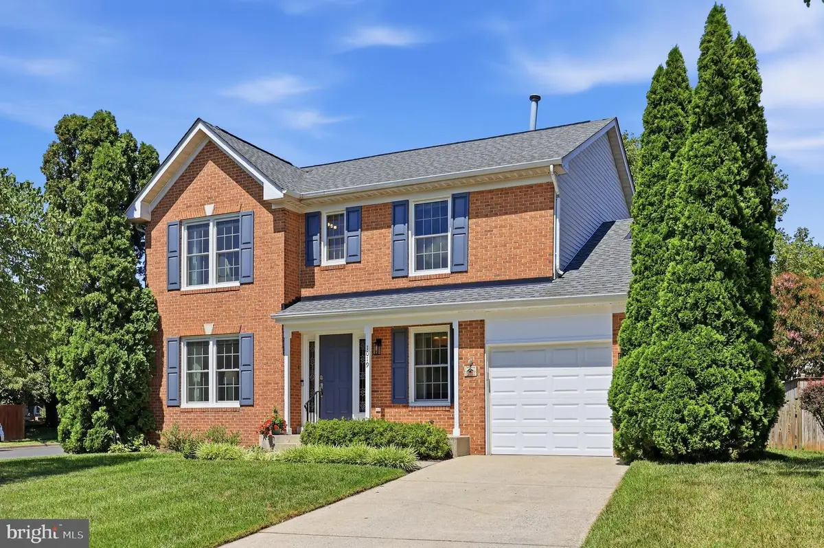1019 Chinaberry Dr, Frederick, MD 21703 - #1