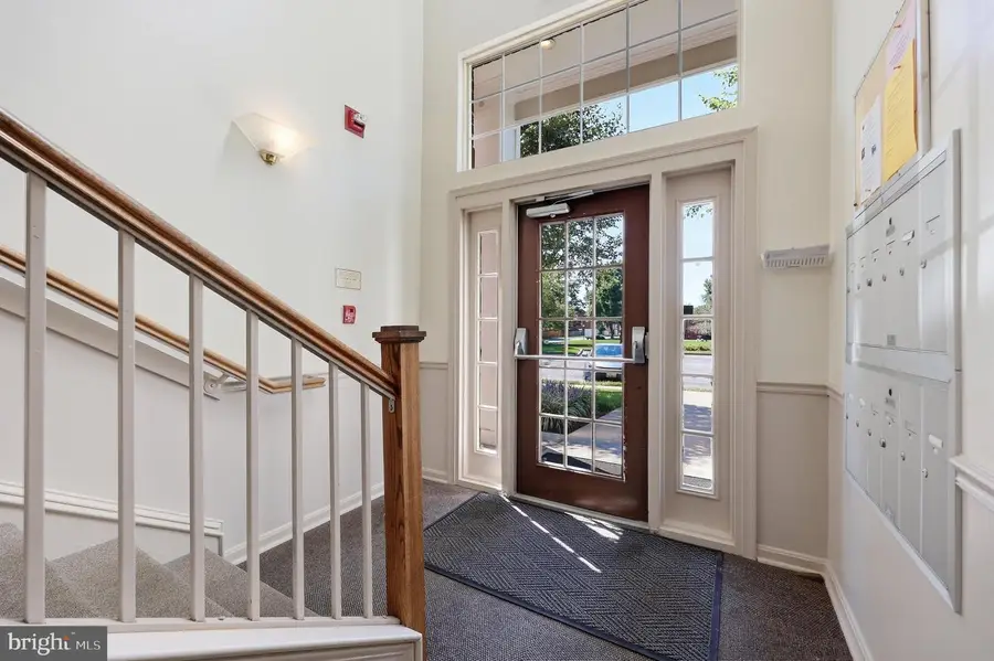 8204 Blue Heron Dr #1d, Frederick, MD 21701 - #3