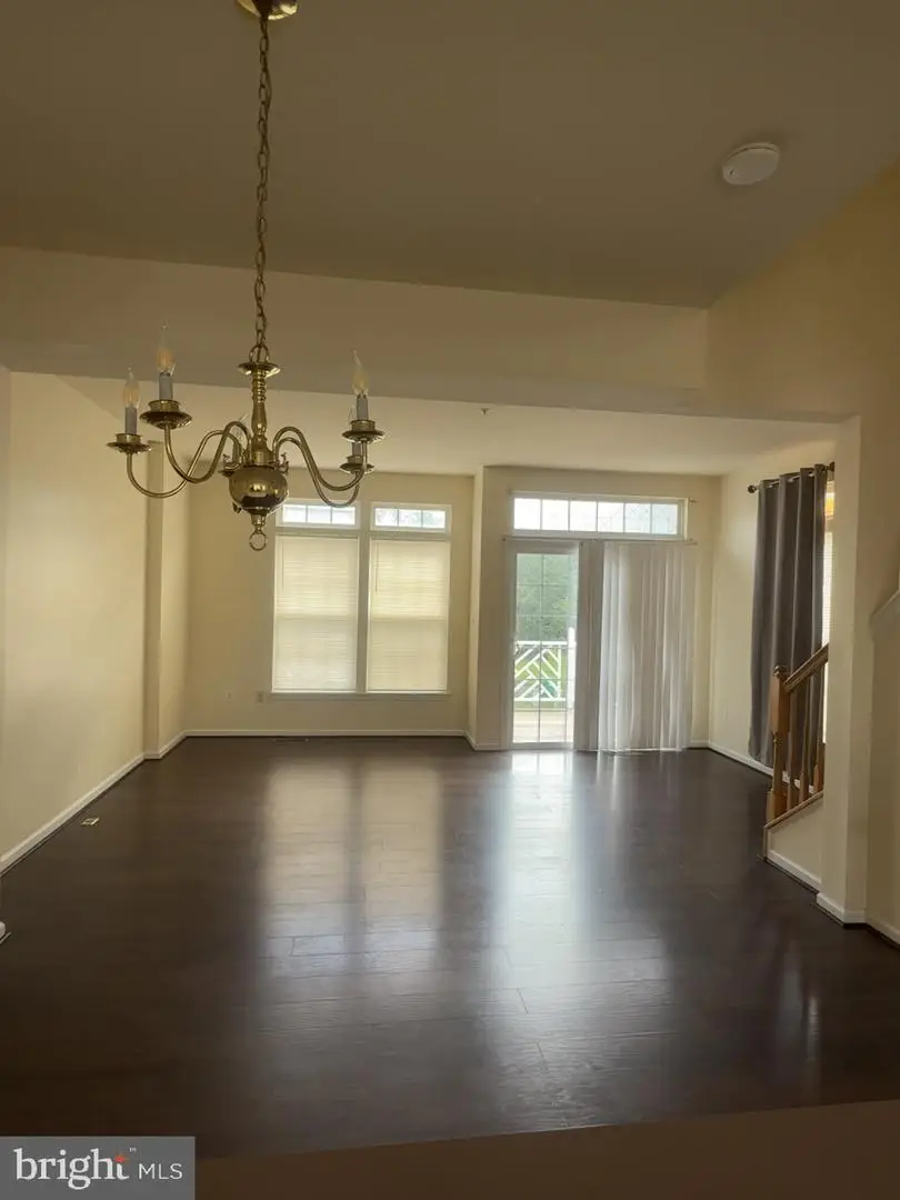 549 Eisenhower Dr, Frederick, MD 21703 - #2