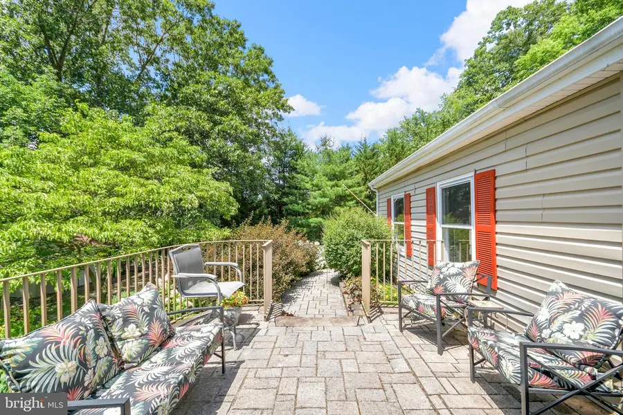 7309 Westwood Dr, Frederick, MD 21701 - #2