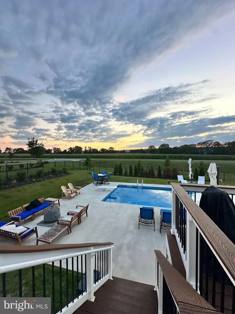236 Vista Glen Rd, Walkersville, MD 21793 - #2