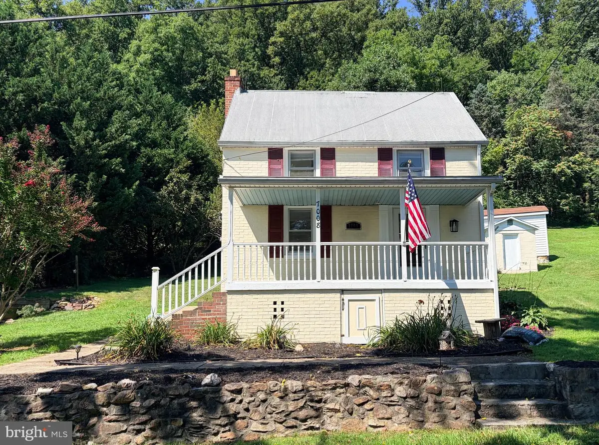 7008 Mountain Church Rd, Middletown, MD 21769 - #1