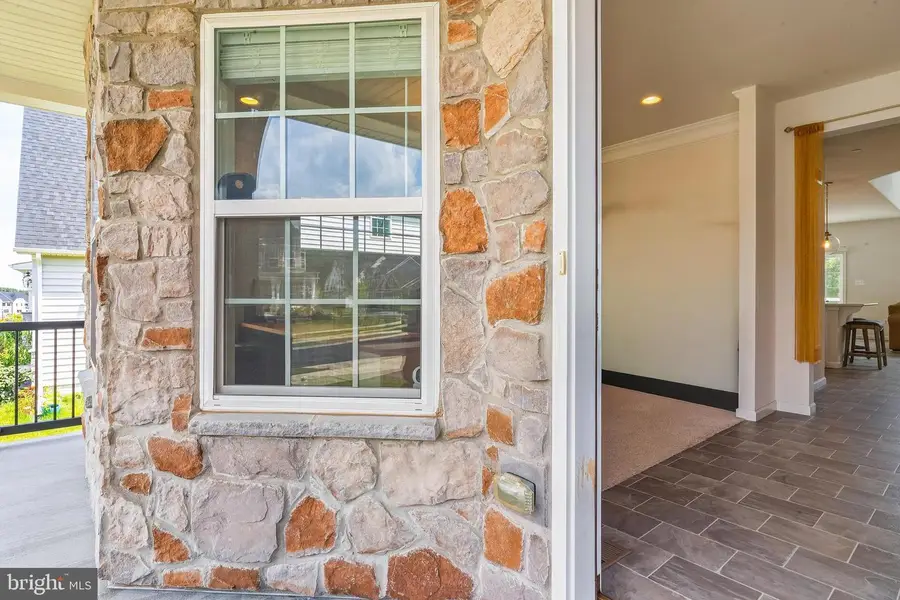 2754 Hillfield Dr, Frederick, MD 21702 - #2
