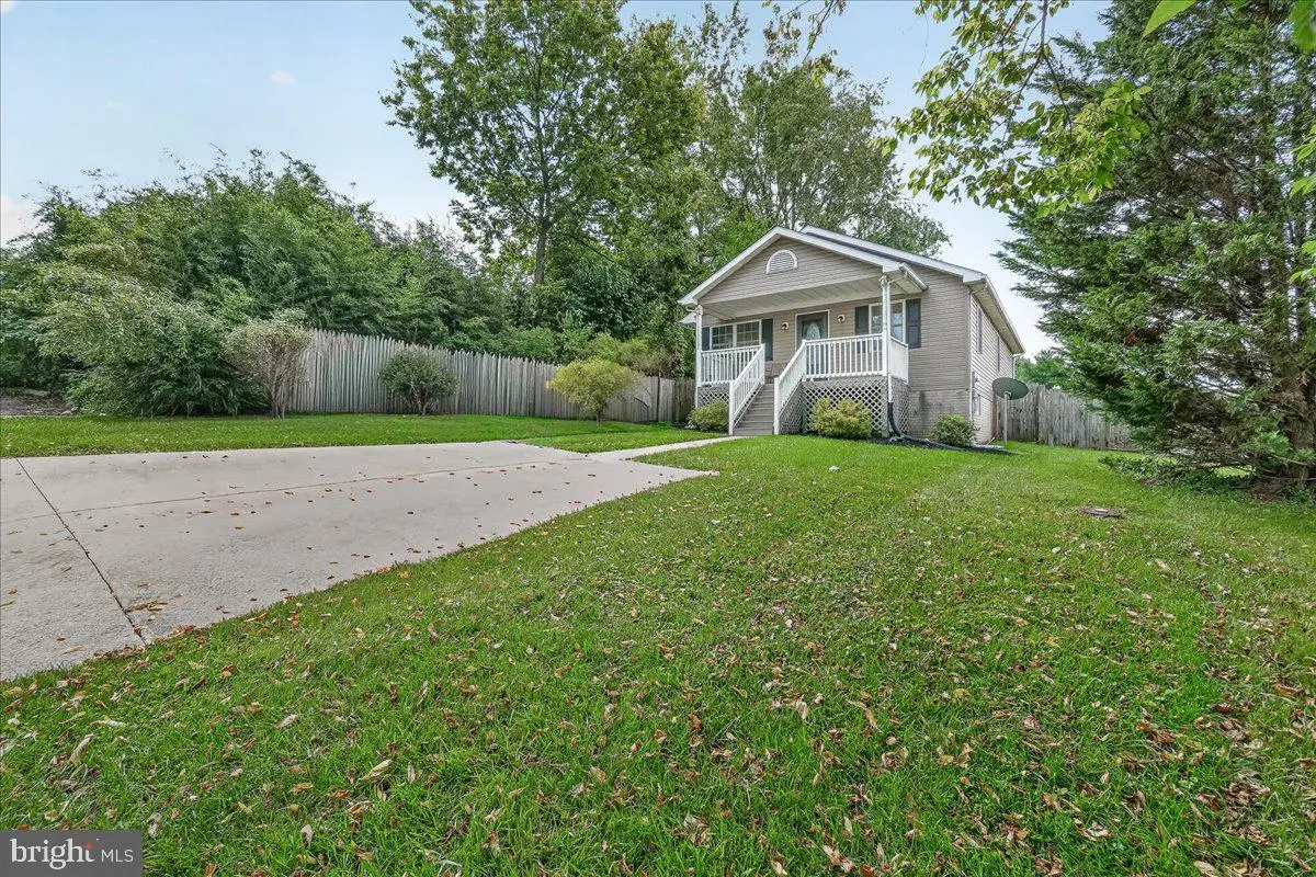 504 E F St, Brunswick, MD 21716 - #1